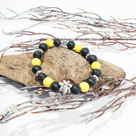 Women's Bee Kind Bracelet